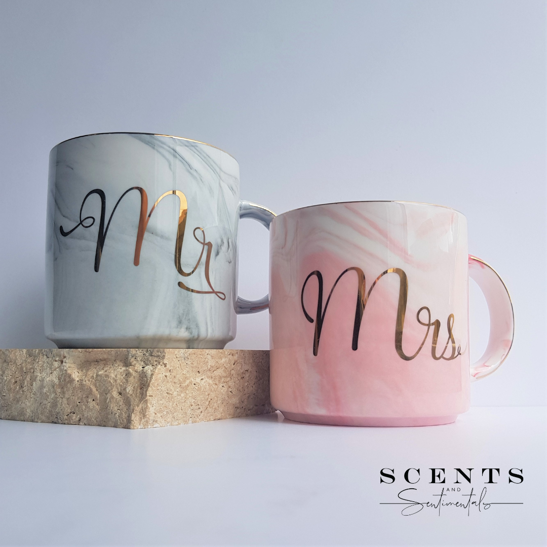 Mr & Mrs Mug Set